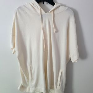 Gap Women's short sleeve hooded sweatshirt. Sz Xl